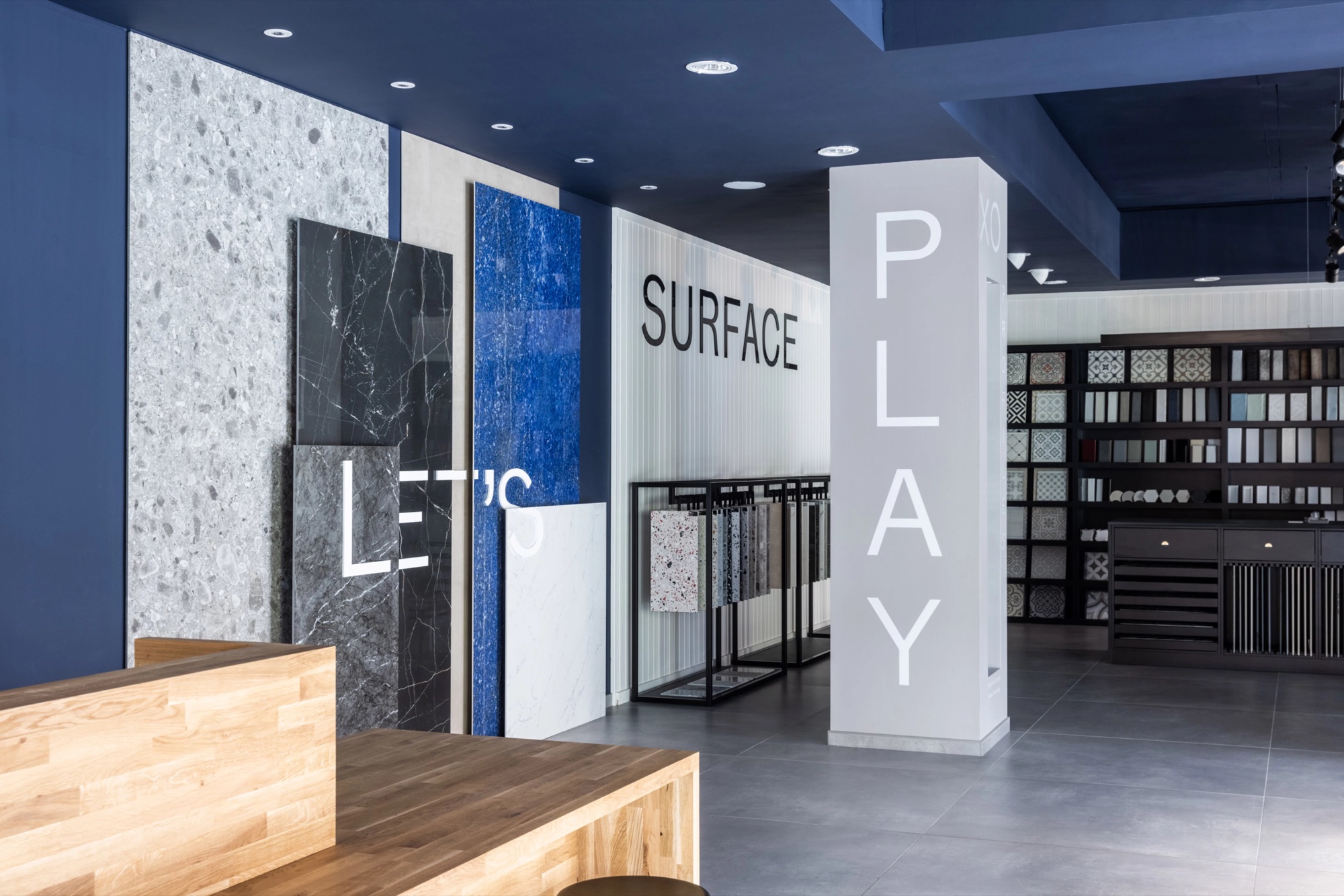 Showroom – ‘Let’s play surface’ brought into the space.